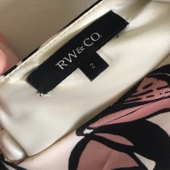 RW&CO floral fit and flare dress - Picture 3 of 8